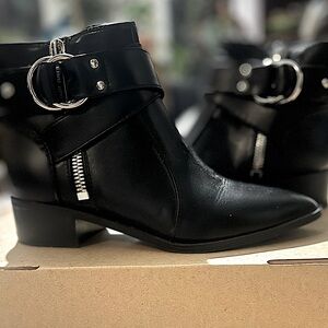 Nine West Collin BlackAnkle Booties w/ Buckle Detail.  Size 6